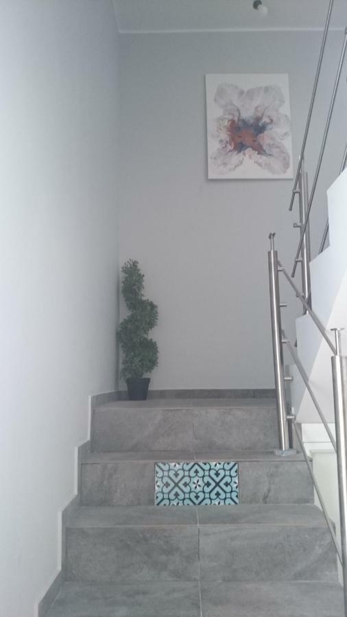 New Rooms 3Km To Centrum 그단스크 외부 사진