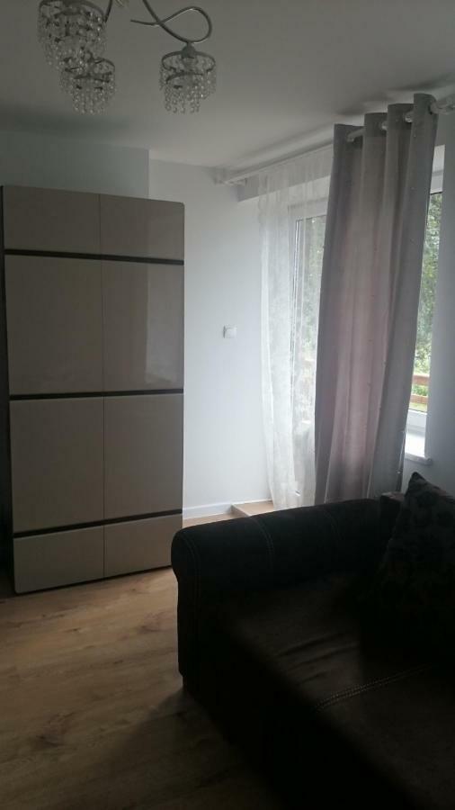 New Rooms 3Km To Centrum 그단스크 외부 사진